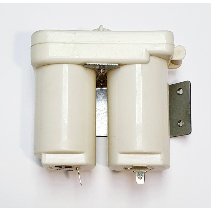 CONTENEDOR,EMBASE,PILAS,CONECTOR,R20,FORCALI