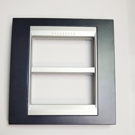 MARCO CENTRALIZACION 2X4 UNICA TOP  GRIS METAL