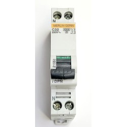 DPN  MAGNETOTERMICO ESTRECHO 2 POLOS 32A. 230V. merlin guerin