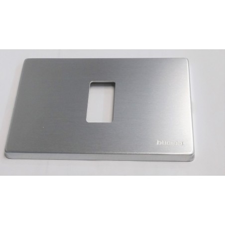 PLACA 4 MECANISMOS ALUMINIO BTICINO MAGIC