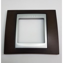 MARCO 3 UNICA TOP MADERA WENGUE ALUMINIO U66.006.0M3